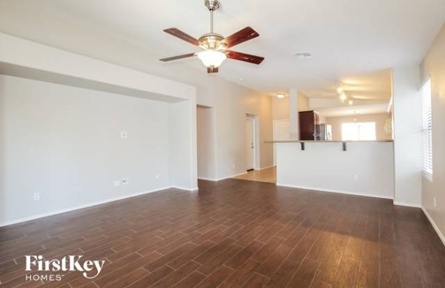 17773 West Hearn Road Gallery 4