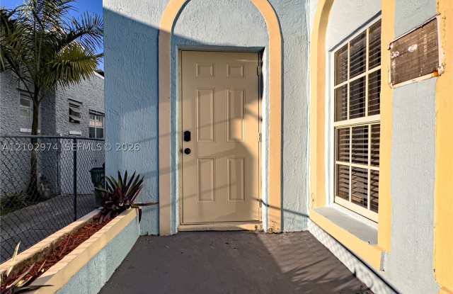 1845 SW 11th St Gallery 3