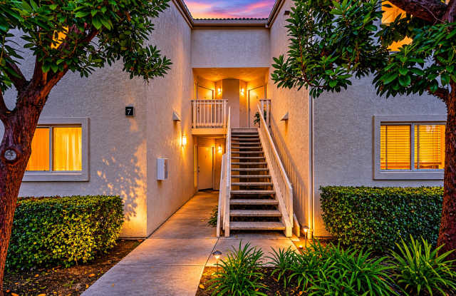 Gated Lake Forest Condo | Pool, Spa, Washer/Dryer & 3 Parking Spaces photos photos