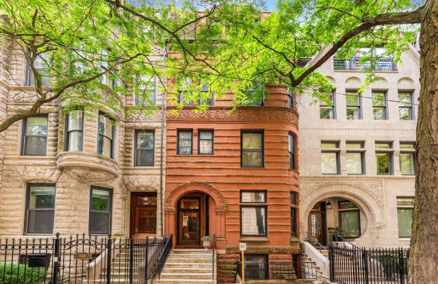 1320 N Astor Street - 1320 North Astor Street, Chicago, IL 60610