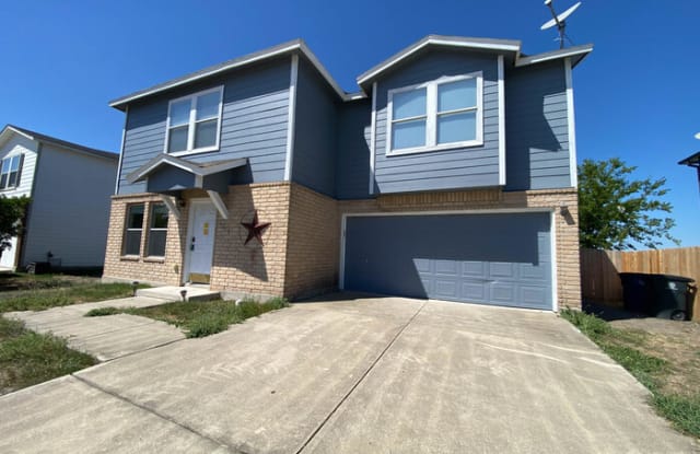3215 Northwest Boulevard - 3215 Northwest Boulevard, New Braunfels, TX 78130