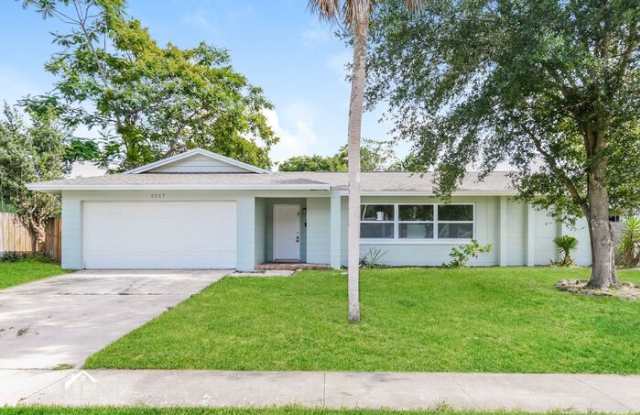 2527 Dakota Trail - 2527 Dakota Trail, Fern Park, FL 32730