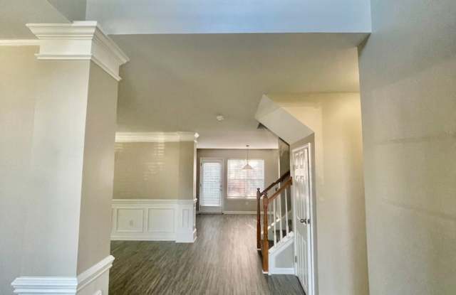 Stunning 4 bed / 2.5 bath home located in Rock Hill South Carolina. Gallery 4