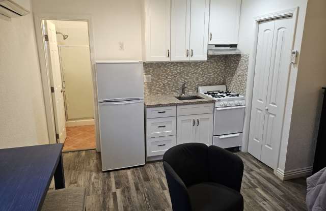 209 N Huntington St photos photos
