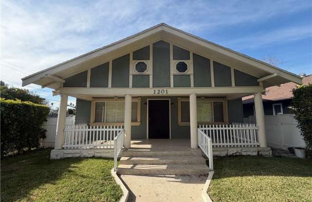 1201 Sanborn Ave photos photos