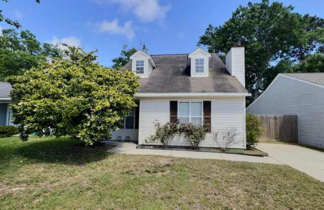 390 Bertucci Boulevard photos photos