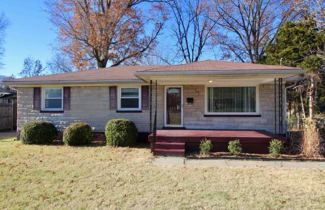 Super 3-brm stone ranch with basement in excellent Shively neighborhood photos photos