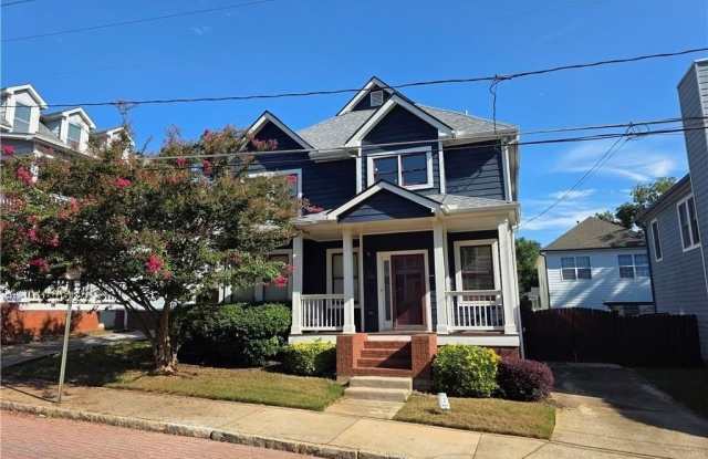 136 Crumley Street SE photos photos