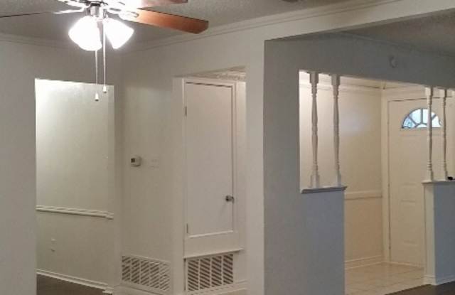 3801 Whiterock Trail Gallery 4