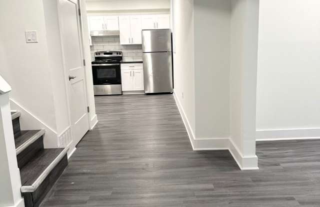 Willis Apartments Gallery 2
