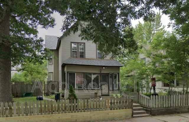 2923 North Girard Avenue photos photos