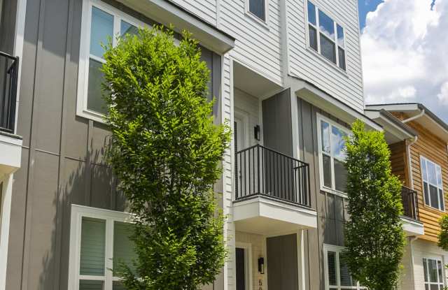 502 Vernon Circle photos photos