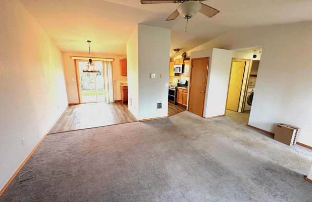 3 bed 2 bath between Philomath Elementary and Middle School photos photos