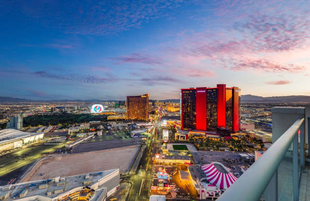 Sky Las Vegas 4305- Stunning City Views from this Fully Furnished, 3Bd, 3-Story Penthouse Residence photos photos