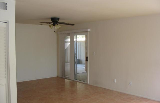 2424 W JACINTO Avenue Gallery 3
