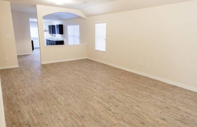1504 Dove Circle Gallery 4