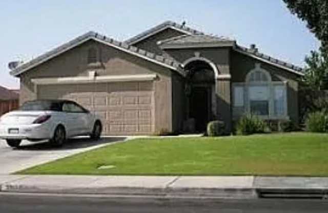3900 Crosswind Way Gallery 1