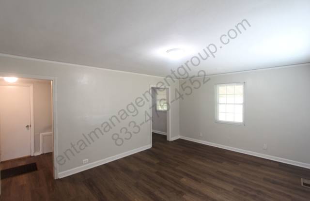 New On The Market with Fresh Updates!! Gallery 4