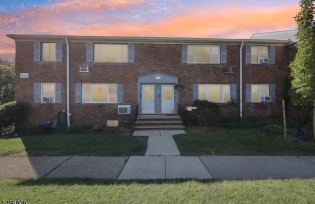 12 Wedgewood Dr Gallery 3