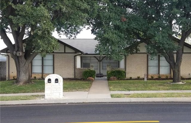 6919 West Cleburne Road - 6919 W Cleburne Rd, Fort Worth, TX 76133