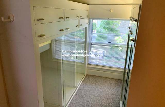 13 Huron Ave. Gallery 4