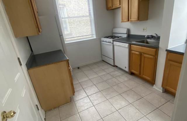7509 North Greenview photos photos
