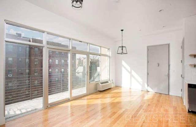 109 Winthrop St - 109 Winthrop Street, Brooklyn, NY 11225