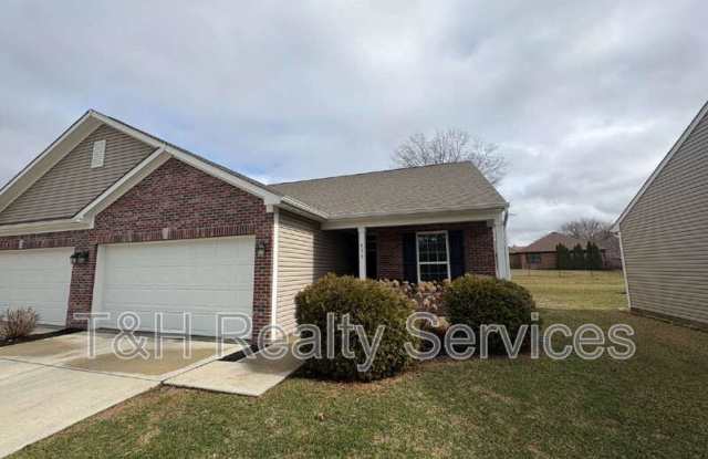 639 North Grant Street - 639 North Grant Street, Brownsburg, IN 46112