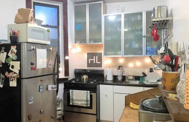 479 WARREN STREET photos photos