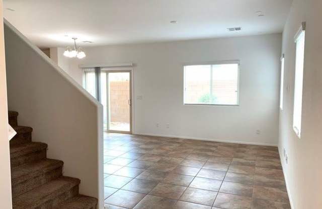 Wonderful Providence 3 Bedroom Home Gallery 3