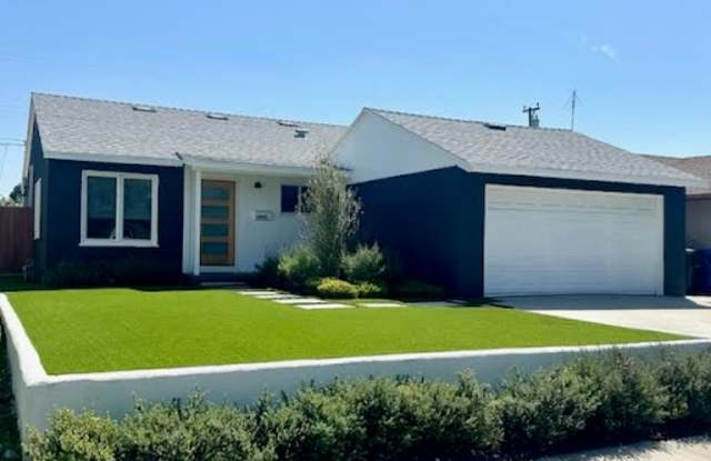 14900 Doty Avenue photos photos