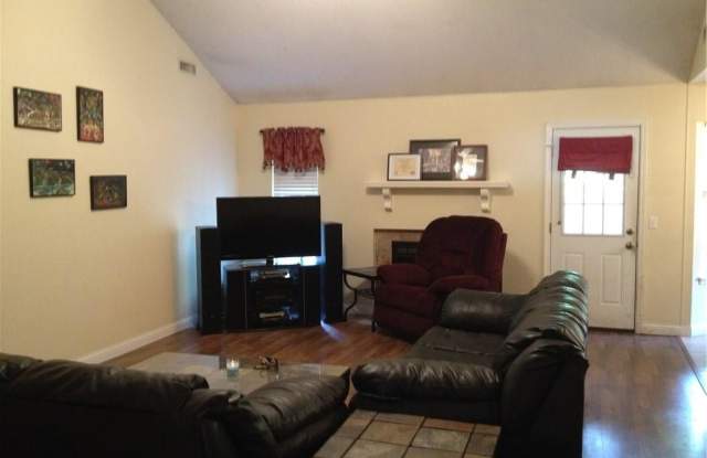 1947 Albany  LN Gallery 3