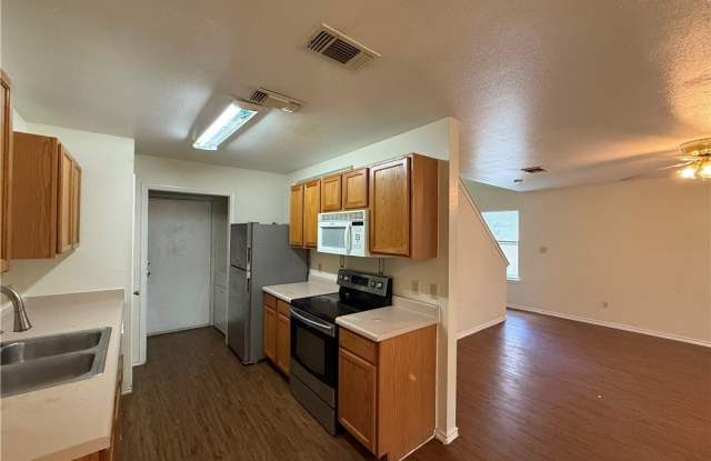 1000 Sagewood Trail Gallery 3