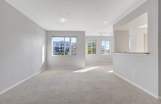 11020 Legacy Drive Gallery 4