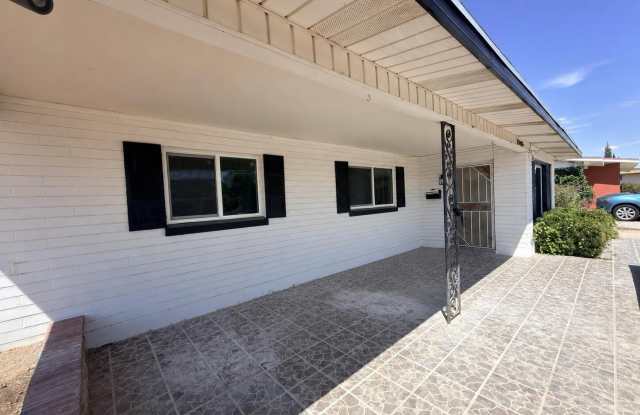 7605 PARKLAND Drive Gallery 2