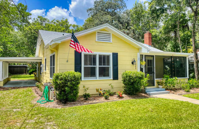1202 Magnolia St photos photos