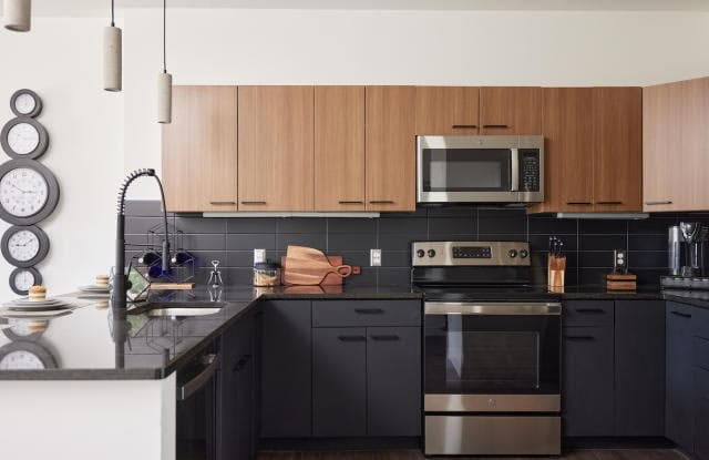 52 Hanover St Unit E21 photos photos