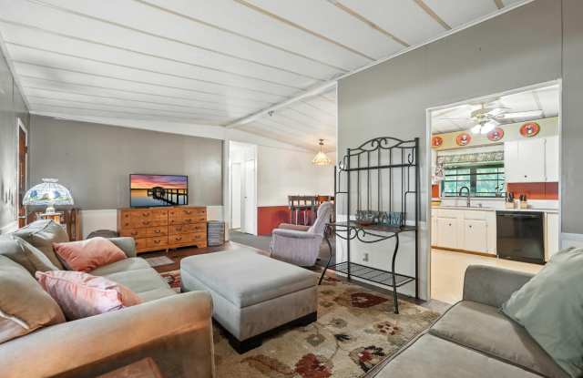 163 Buchanan Circle photos photos