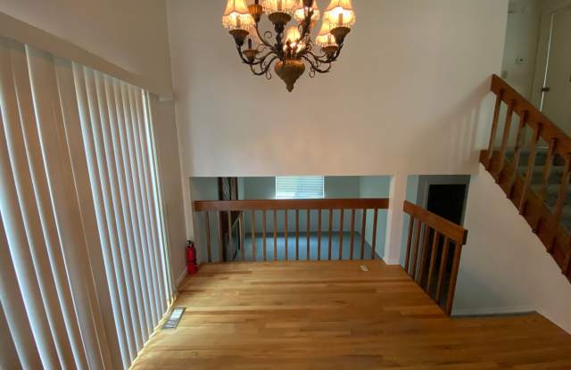 Beautiful 3 Bed 2 Bath in the Northwest!!! Gallery 4