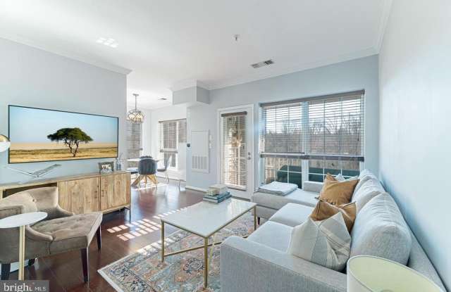 4550 STRUTFIELD LN #2117 Gallery 1