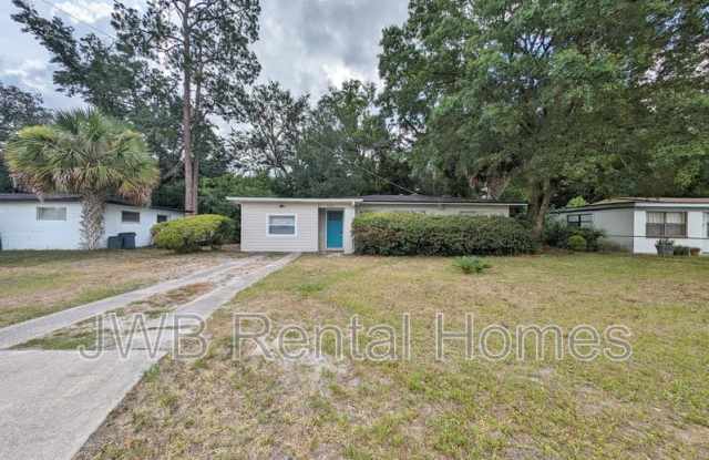 3853 Copper Cir E photos photos