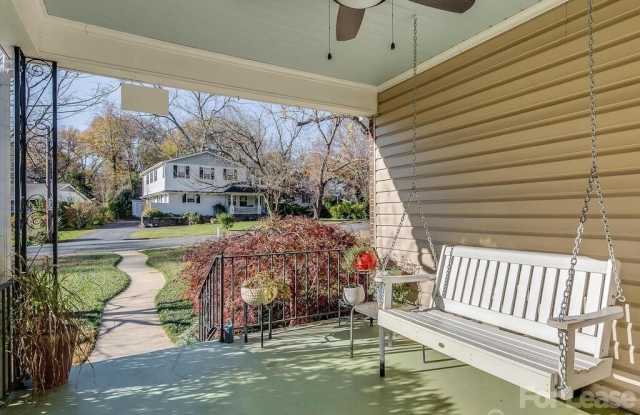 4331 Applegate Road Gallery 2