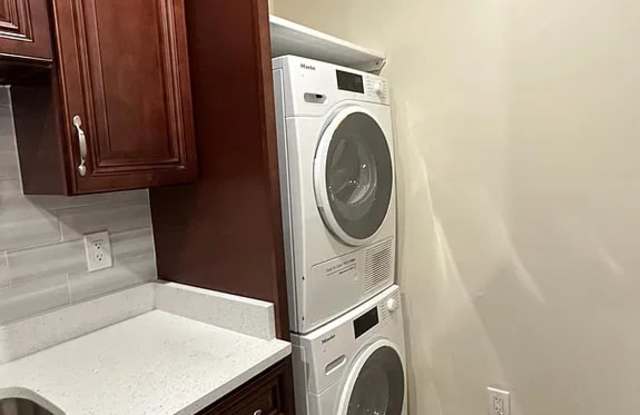 14 Tyler St Apt 2D Gallery 3