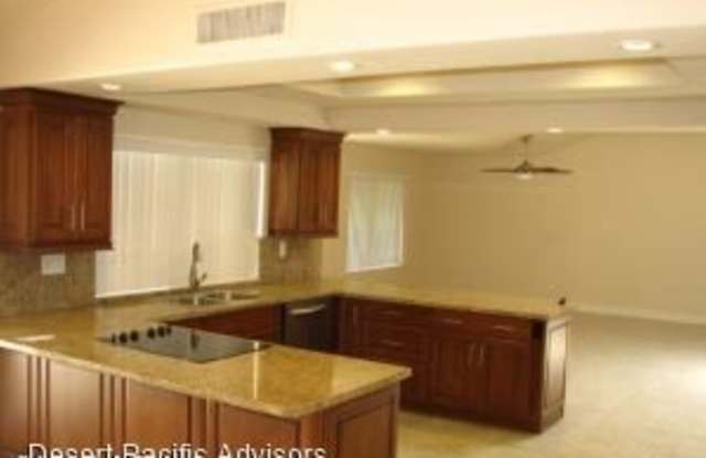 10222 N. 99th Place Gallery 3
