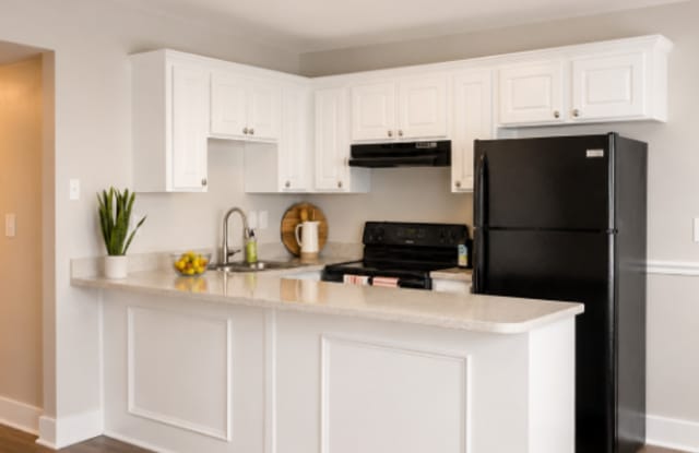 Westshore Flats I Gallery 3