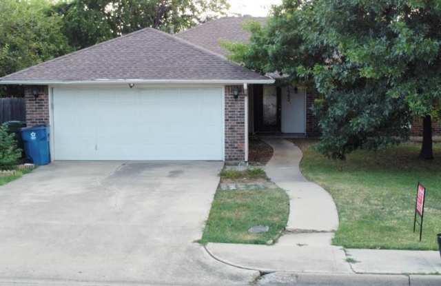 1902 Aspen Drive - 1902 Aspen Drive, Lewisville, TX 75077