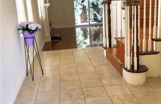 6142 Temple City Boulevard Gallery 3