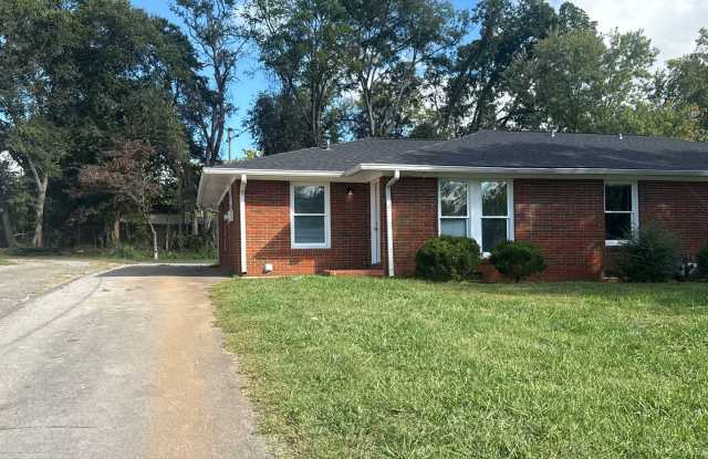 Two Bedroom One Bath - 1115 Glaze Court, Murfreesboro, TN 37130