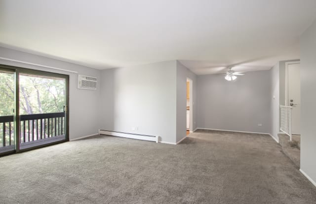 Emerald Pointe Apartments Gallery 3
