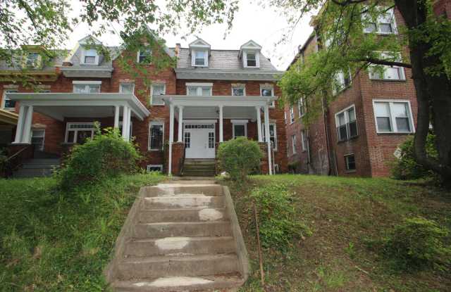 2026/2027 JHU Off-campus 6bd/2ba house w/ W/D! Available 6/7/26 photos photos